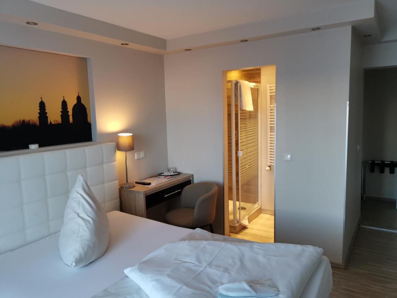 Hotel Petri Munich Luaran gambar